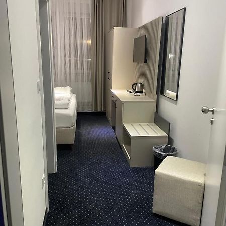 Gastpark Hotel مانشينغ المظهر الخارجي الصورة