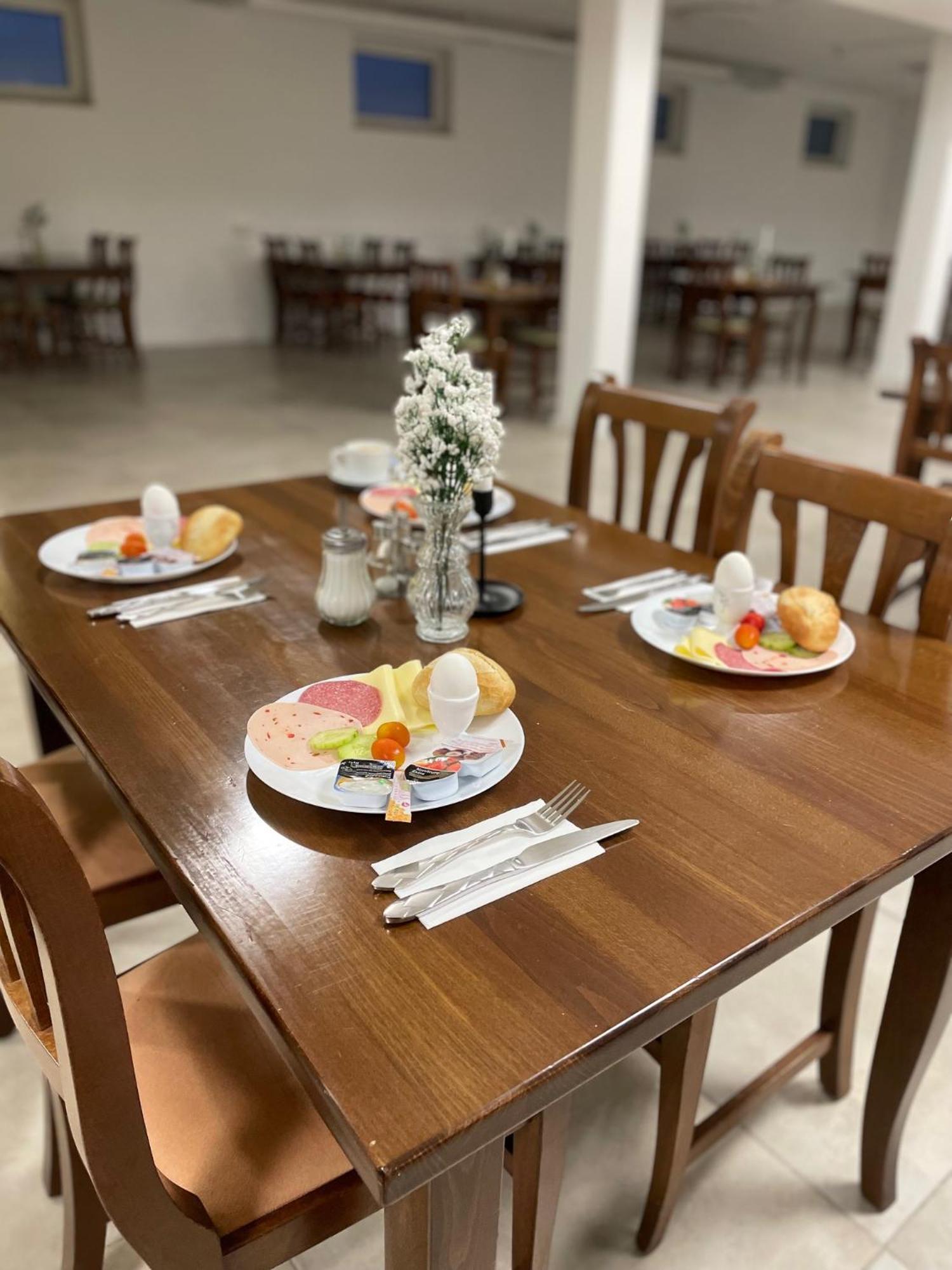 Gastpark Hotel مانشينغ المظهر الخارجي الصورة