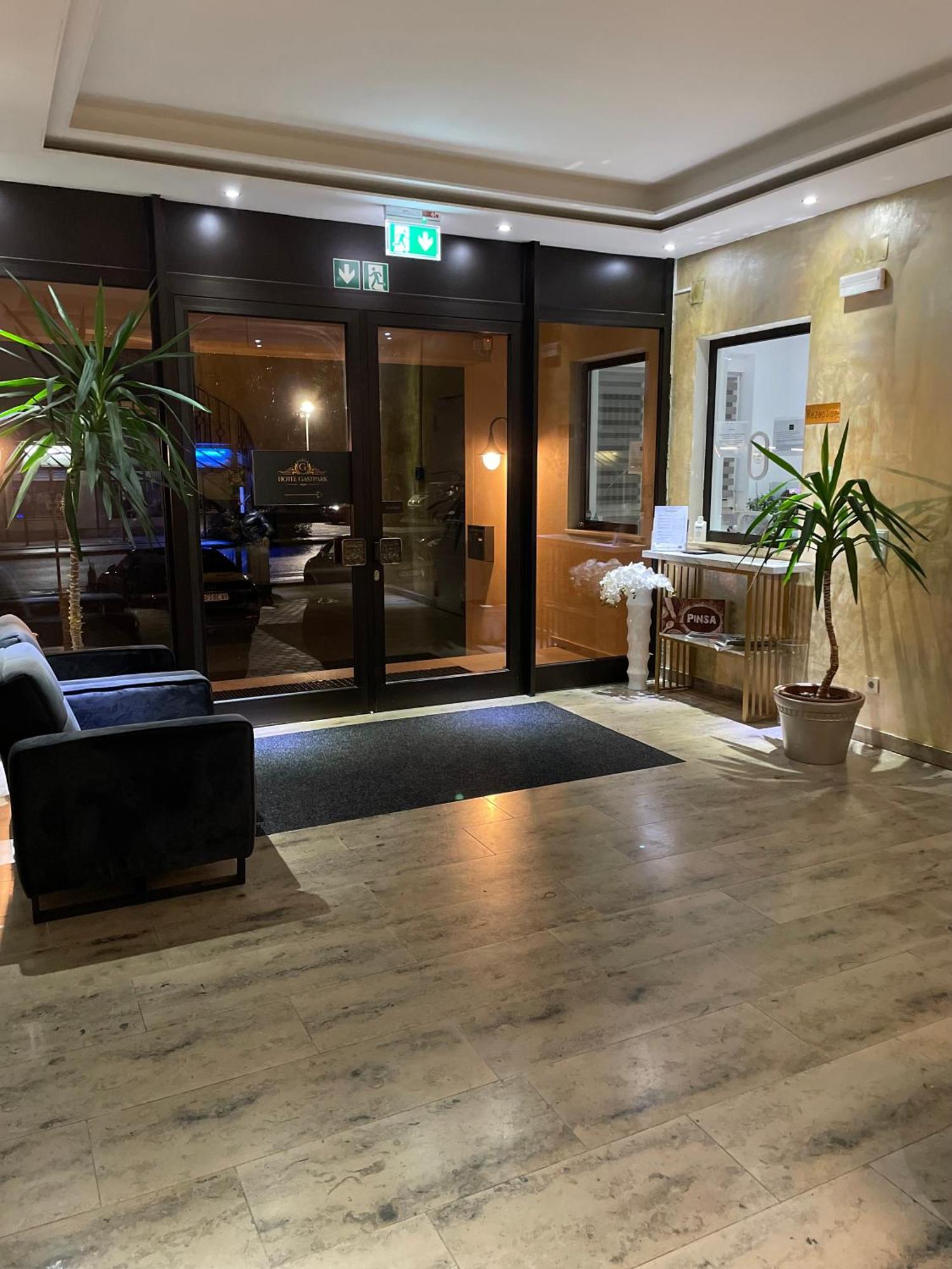 Gastpark Hotel مانشينغ المظهر الخارجي الصورة