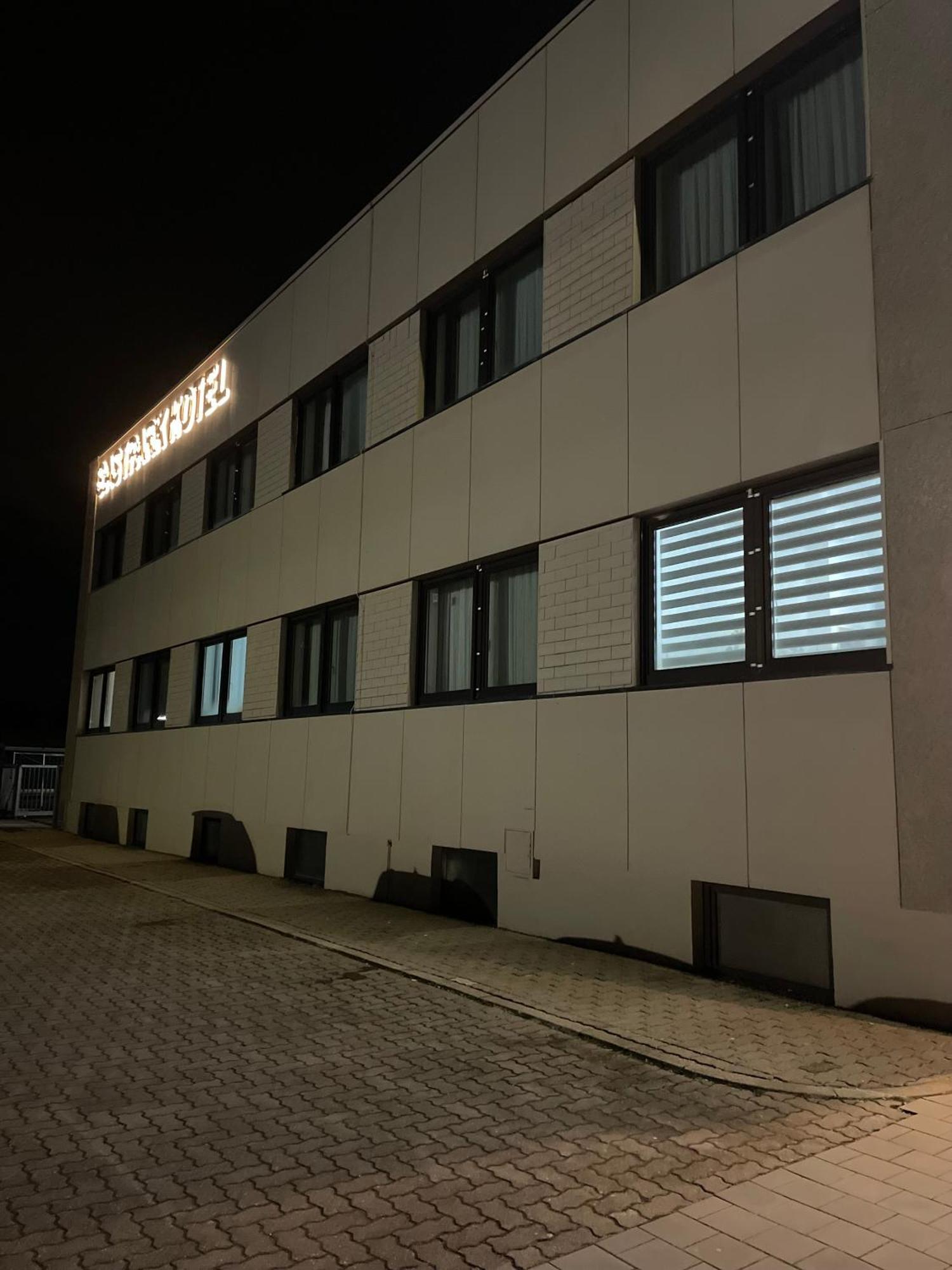 Gastpark Hotel مانشينغ المظهر الخارجي الصورة