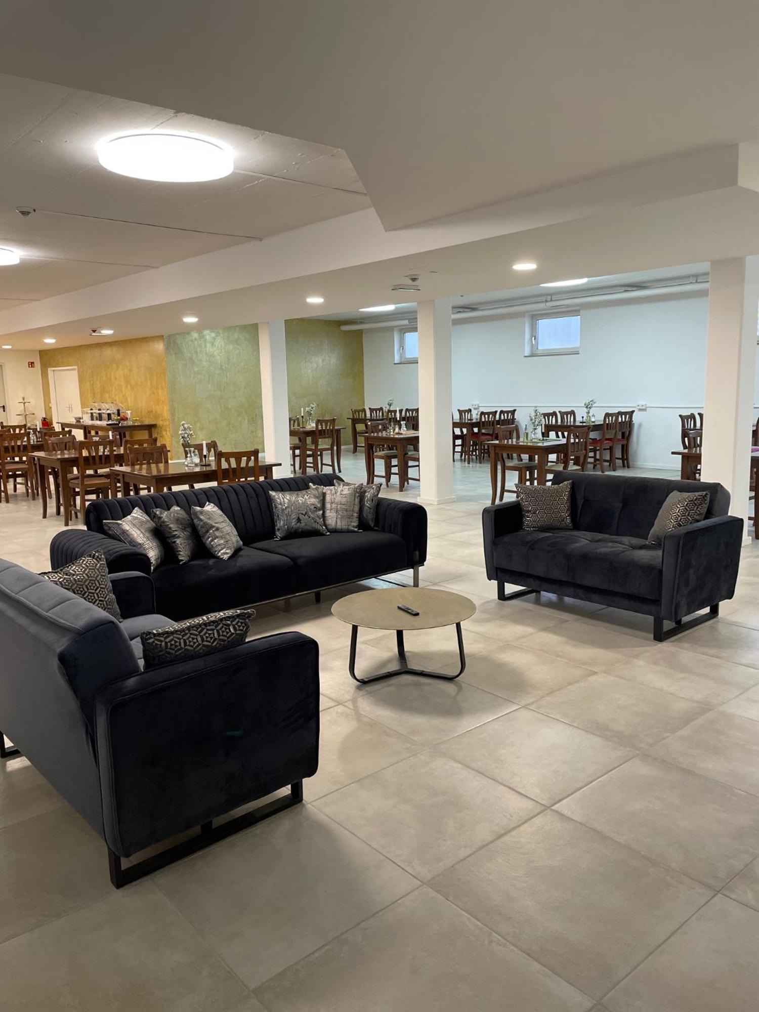 Gastpark Hotel مانشينغ المظهر الخارجي الصورة
